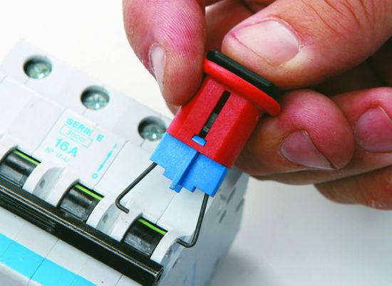 Miniature Circuit Breaker Lockout - Pin-In Standard (PIS)
